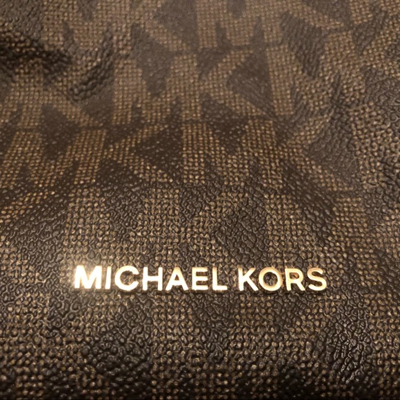 ‼️SOLD‼️ Michael Kors Handbag - Picture 5 of 13